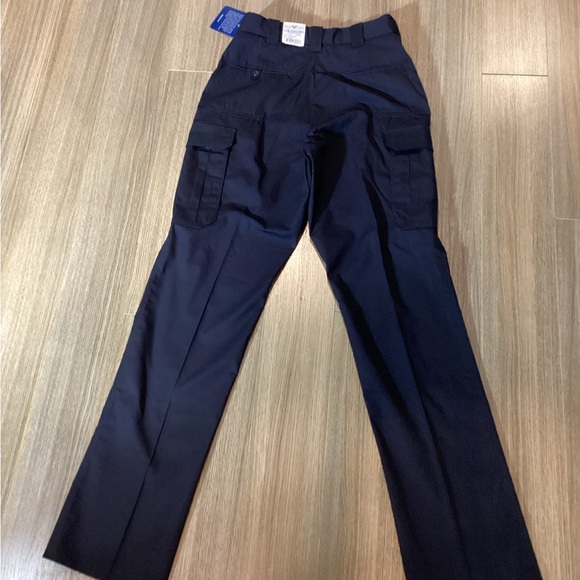 NWT Flying Cross Men’s Navy Cargo Pants FX57300 – Size 32 - Picture 13 of 15